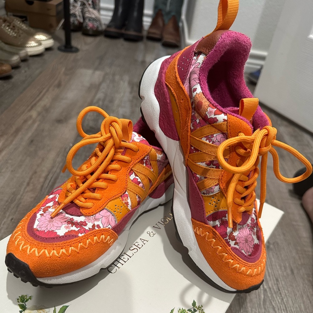 Chelsea & Violet floral tennis shoes!